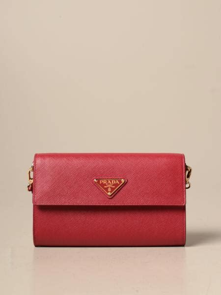 Prada Saffiano Rosso Pelle ref.1169530 .